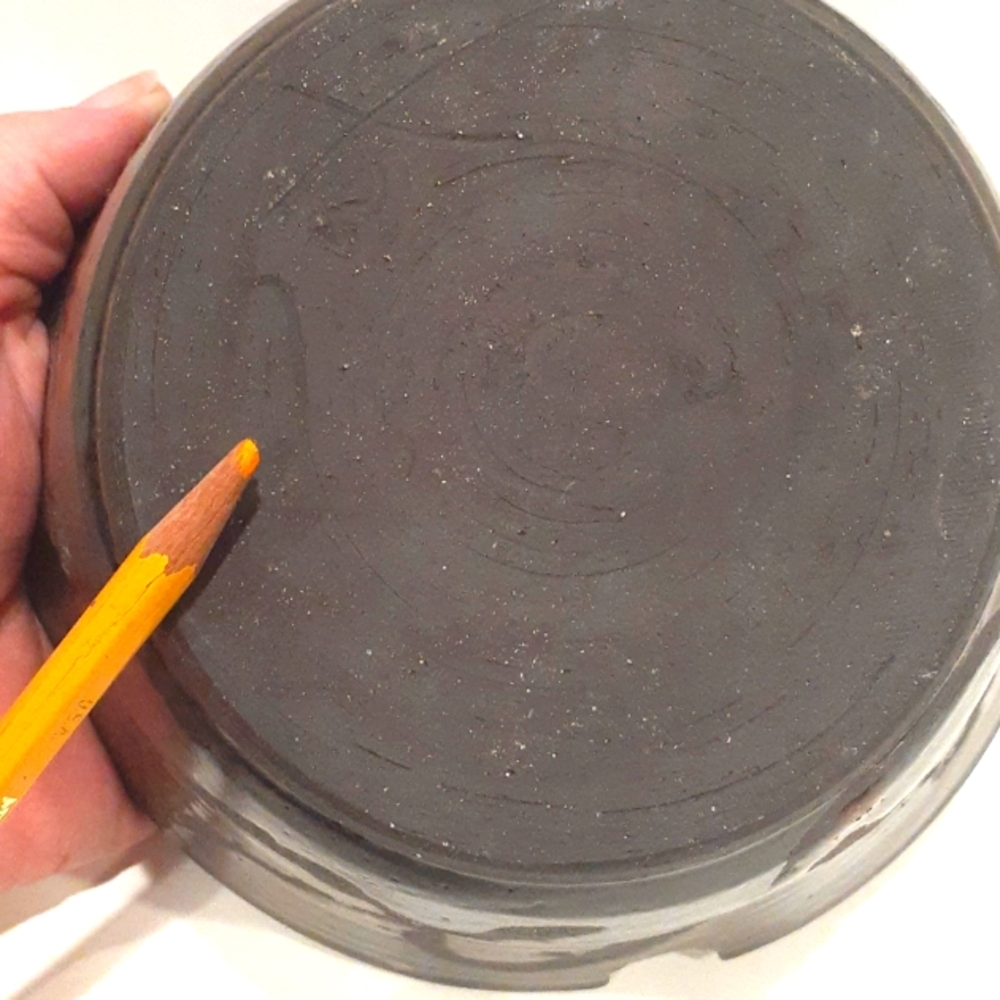 Hand Thrown Ceramic Ramen/Noodle Soup Bowl w/chopstick rest. - Picture 5 of 6
